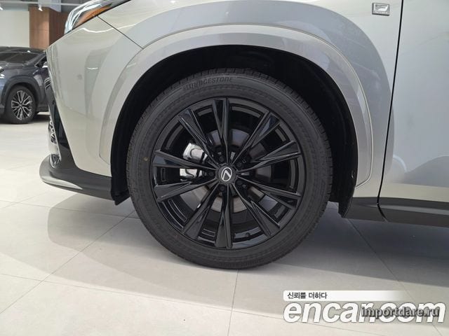 Lexus NX450H+ детали