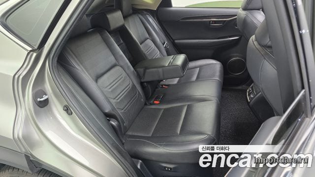LEXUS NX300H 2015 — 124 135 км, серебристый, Корея — под ключ — фото 11