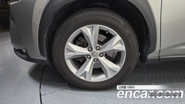 LEXUS NX300H 2015 — 124 135 км, серебристый, Корея — под ключ — фото 5