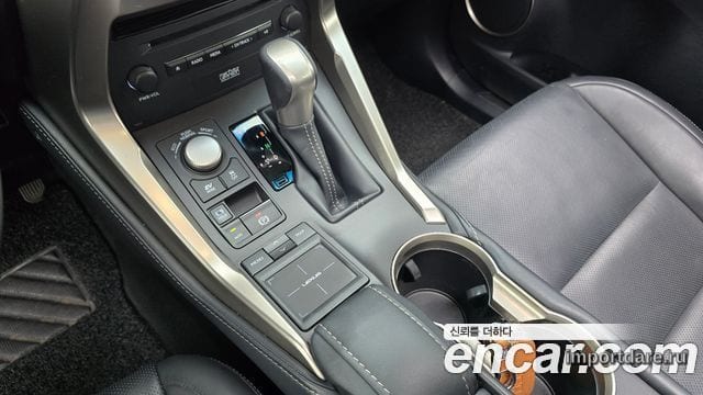 LEXUS NX300H 2015 — 124 135 км, серебристый, Корея — под ключ — фото 9