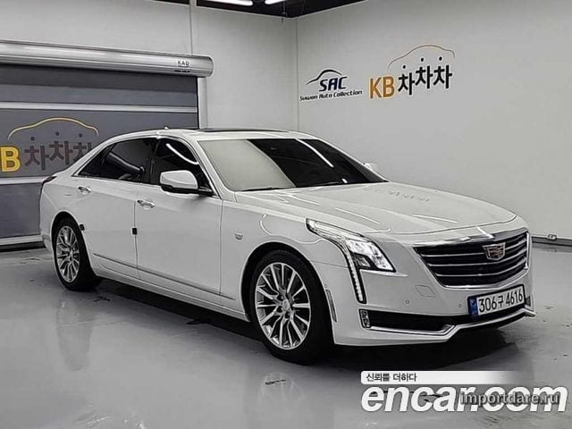CADILLAC CT6 2018 — 107 489 км, белый, Корея — под ключ — фото 1