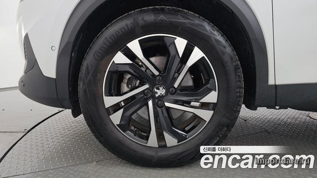 Peugeot E-2008 детали
