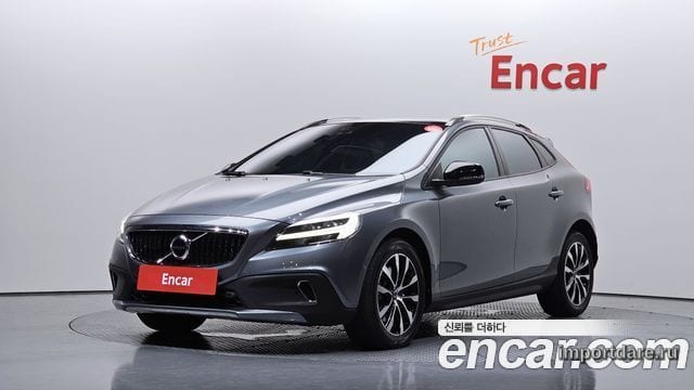Volvo V40 2019