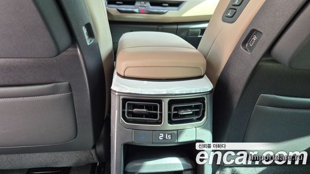 Kia Ev5 сбоку
