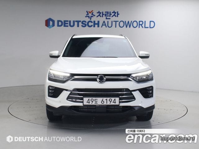 KGM Beautiful Korando интерьер
