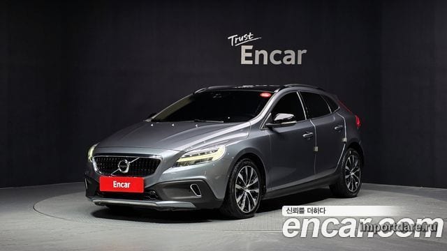 Volvo V40 2019