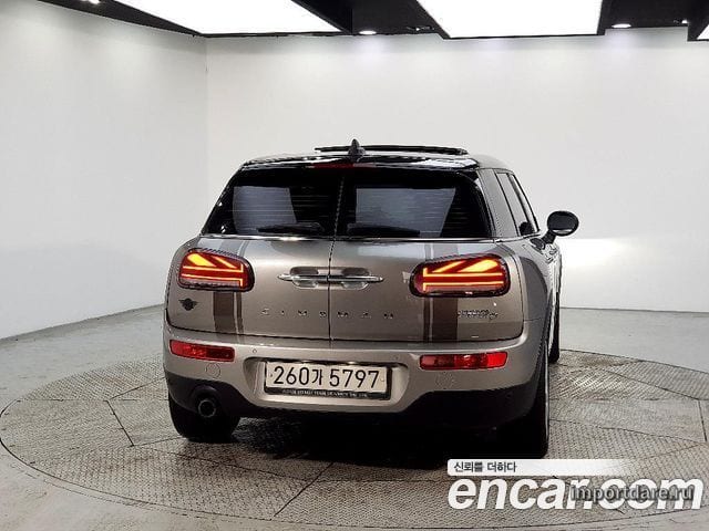 MINI COOPER D CLUBMAN 2018 — 100 496 км, серый, Корея — под ключ — фото 3