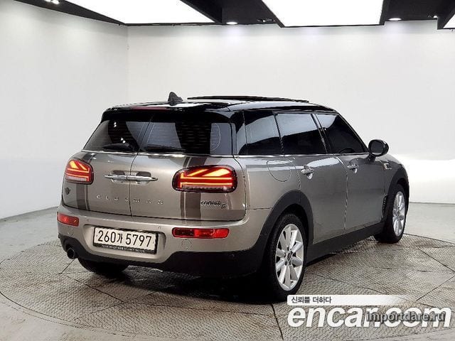 MINI COOPER D CLUBMAN 2018 — 100 496 км, серый, Корея — под ключ — фото 4