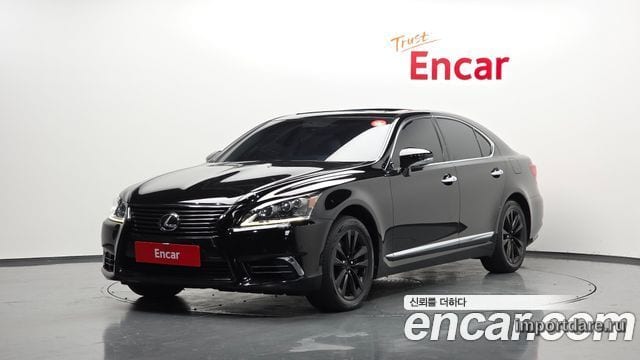 Lexus LS460 2017