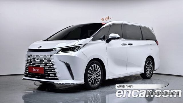 Lexus LM 2025