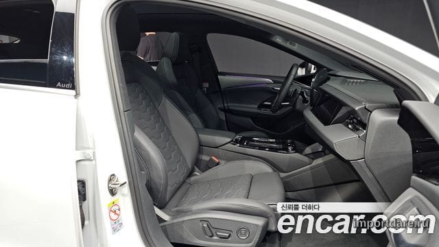 AUDI A6 E-TRON 2025 — 6 617 км, белый, Корея — под ключ — фото 11