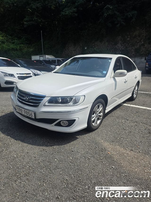 Hyundai Luxury Grandeur 2011