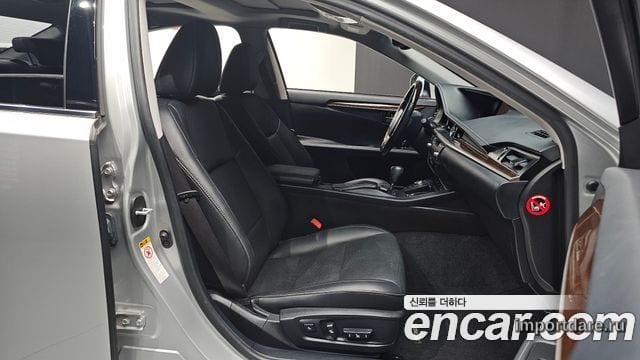 LEXUS ES350 2015 — 137 968 км, серебристо-серый, Корея — под ключ — фото 10
