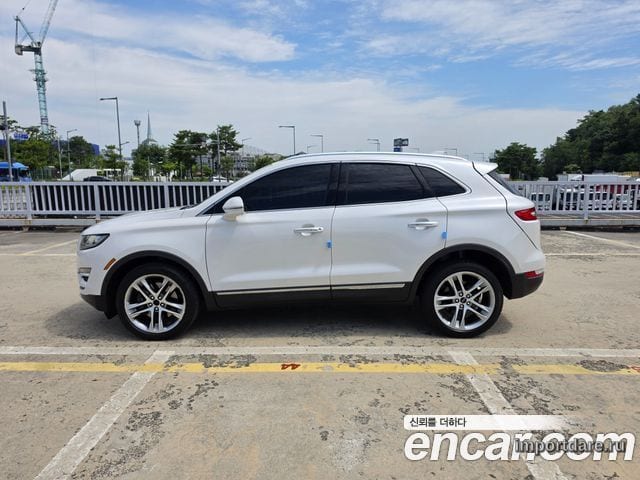 LINCOLN MKC 2019 — 57 168 км, Корея — под ключ — фото 4