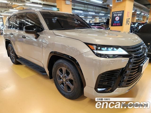 LEXUS LX 2025 — 8 000 км, светло-серебристый, Корея — под ключ — фото 4