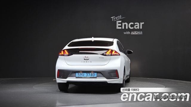 HYUNDAI IONIQ ELECTRIC 2020 — 38 130 км, белый, Корея — под ключ — фото 4
