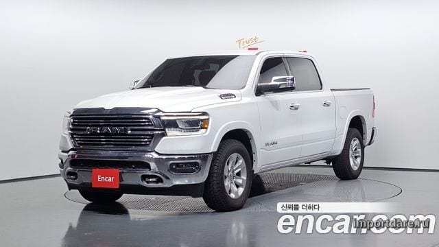 DODGE RAM PICKUP 2019 — 95 711 км, белый, Корея — под ключ — фото 1