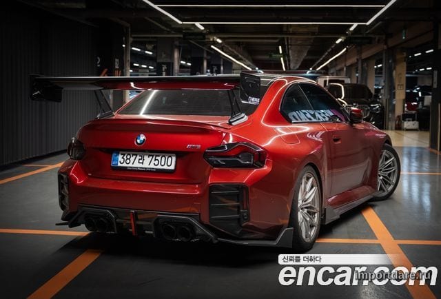 BMW M2 сзади