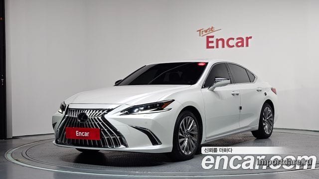 Lexus ES300h 2026