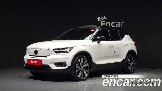 VOLVO XC40 RECHARGE 2022 — 34 337 км, белый, Корея — под ключ — фото 12