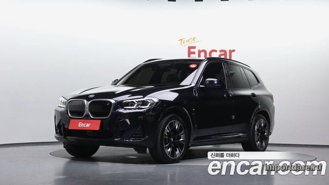 BMW iX3 2025