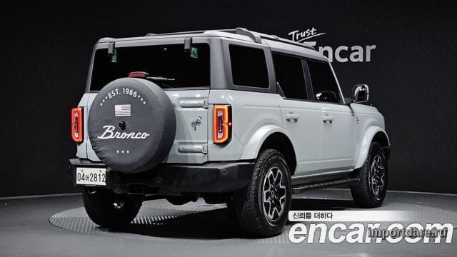 FORD BRONCO 2023 — 30 181 км, светло-серебристый, Корея — под ключ — фото 2