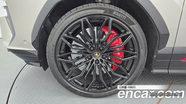 LAMBORGHINI URUS 2025 — 5 684 км, светло-золотистый, Корея — под ключ — фото 5
