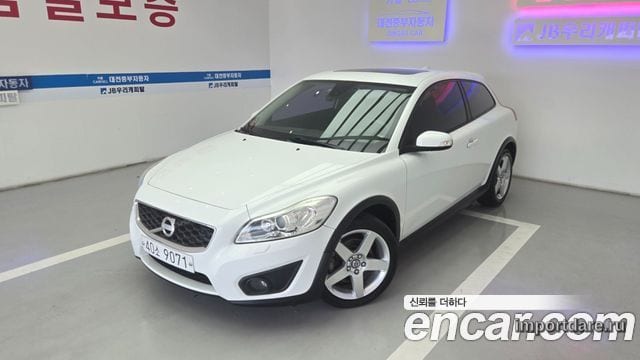 Volvo C30 2012