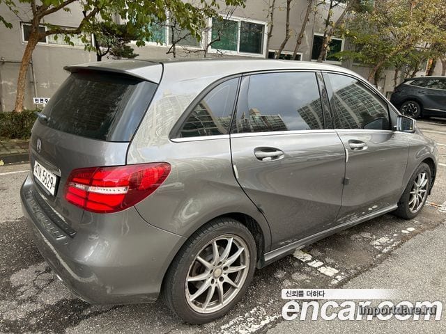 MERCEDES-BENZ B-CLASS W246 2017 — 165 549 км, серебристый, Корея — под ключ — фото 3