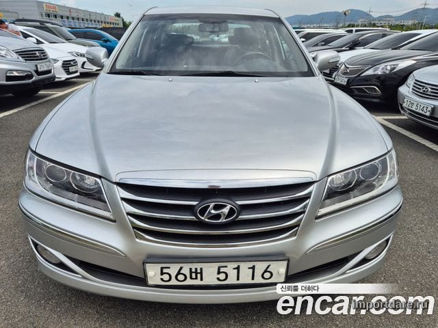 Hyundai Luxury Grandeur 2010