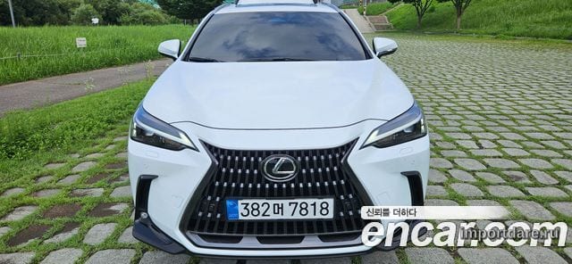 Lexus NX 2026