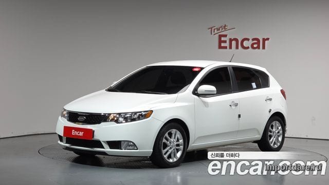 Kia Forte Hatchback 2011