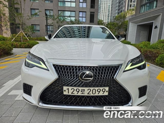 Lexus LS500 2023
