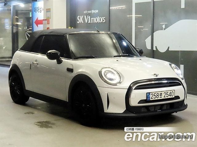 MINI Cooper Convertible 2024