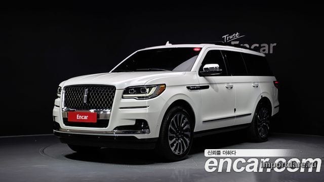Lincoln Navigator 2023