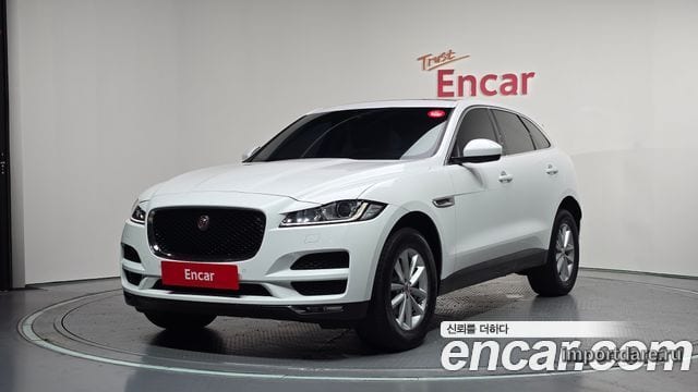 JAGUAR F-PACE 2017 — 94 599 км, белый, Корея — под ключ — фото 1