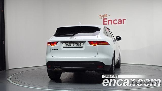 JAGUAR F-PACE 2017 — 94 599 км, белый, Корея — под ключ — фото 4