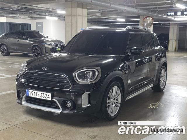 MINI COOPER COUNTRYMAN 2023 — 60 000 км, чёрный, Корея — под ключ — фото 1