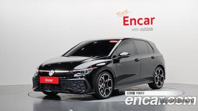 Volkswagen Golf сзади