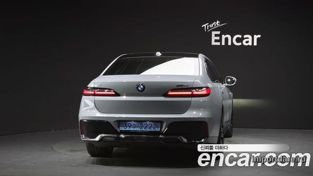 BMW I7 2024 — 42 966 км, светло-серебристый, Корея — под ключ — фото 4