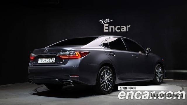LEXUS ES350 2017 — 48 564 км, серебристо-серый, Корея — под ключ — фото 2