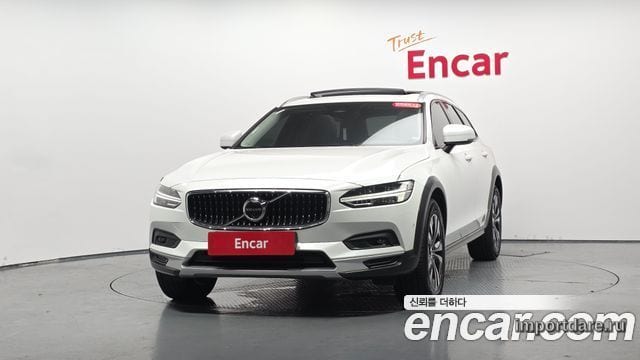 Volvo V90 Cross Country интерьер