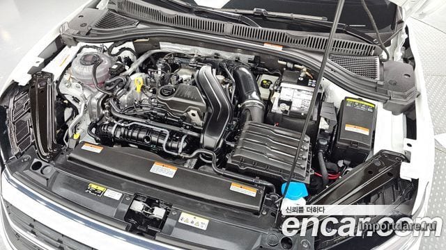 Volkswagen Jetta сбоку