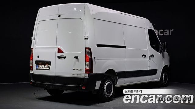 Renault Korea Master сбоку