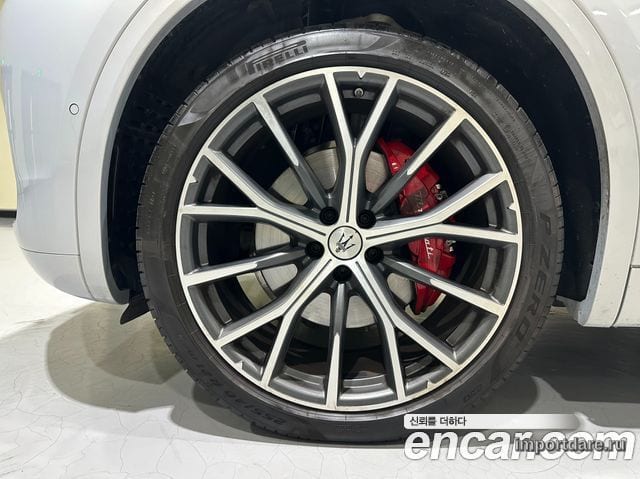 MASERATI GRECALE 2024 — 12 780 км, светло-серебристый, Корея — под ключ — фото 5