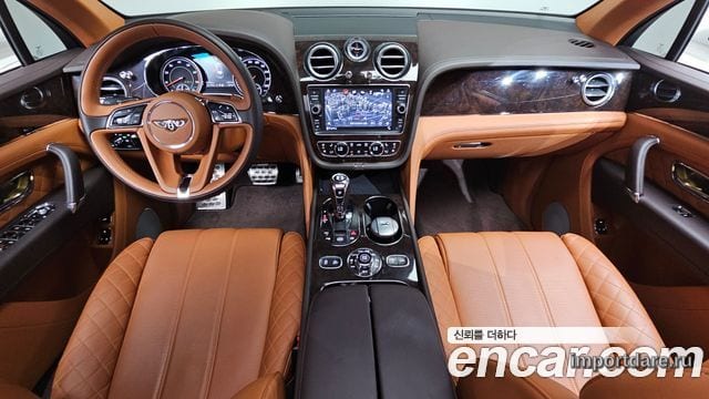 BENTLEY BENTAYGA 2018 — 38 696 км, белый-перламутр, Корея — под ключ — фото 7