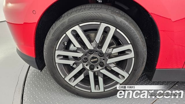 MINI Cooper Electric детали