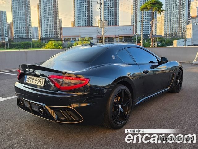 MASERATI GRANTURISMO 2018 — 70 000 км, Корея — под ключ — фото 2
