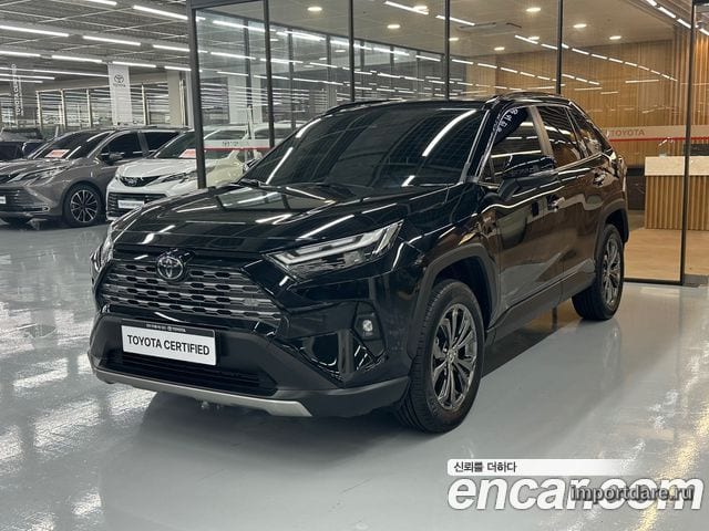Toyota RAV4 2025