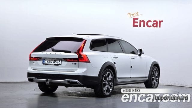 VOLVO V90 CROSS COUNTRY 2020 — 84 851 км, белый, Корея — под ключ — фото 2